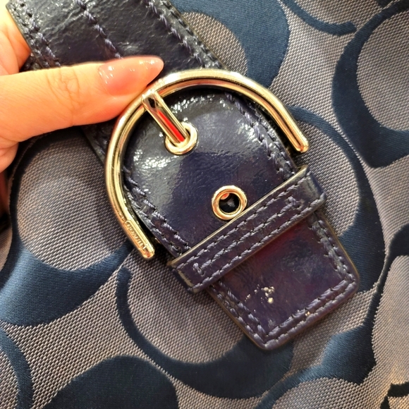 Coach East West Soho Monogram Bag - Picture 2 of 13